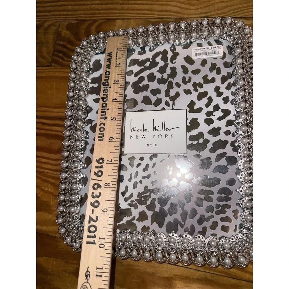 Nicole Miller Picture‎ Frame 8x10 Silver Beaded Scalloped Edge Wall/Easel chic